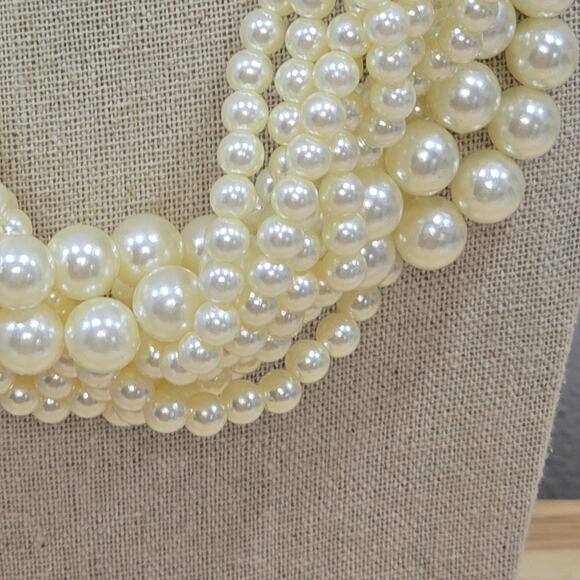 Ivory Cream Wound Multi Strand Faux Pearl Collar Necklace 18" Coquette Vibe - Picture 5 of 9